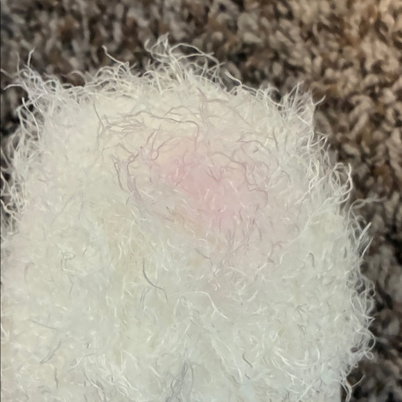 White & Silver Yarn Bundle - Picture 14 of 16